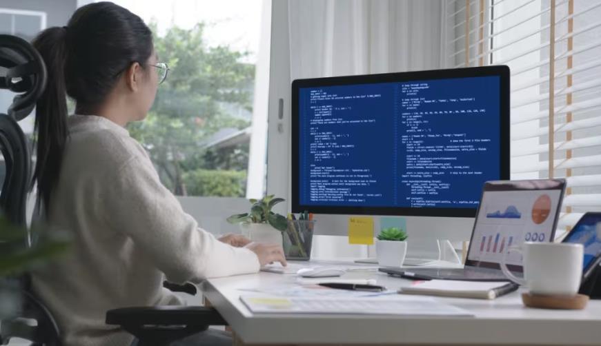 丘北县企业数字化解决方案:机器学习赋能商业模式升级的核心路径